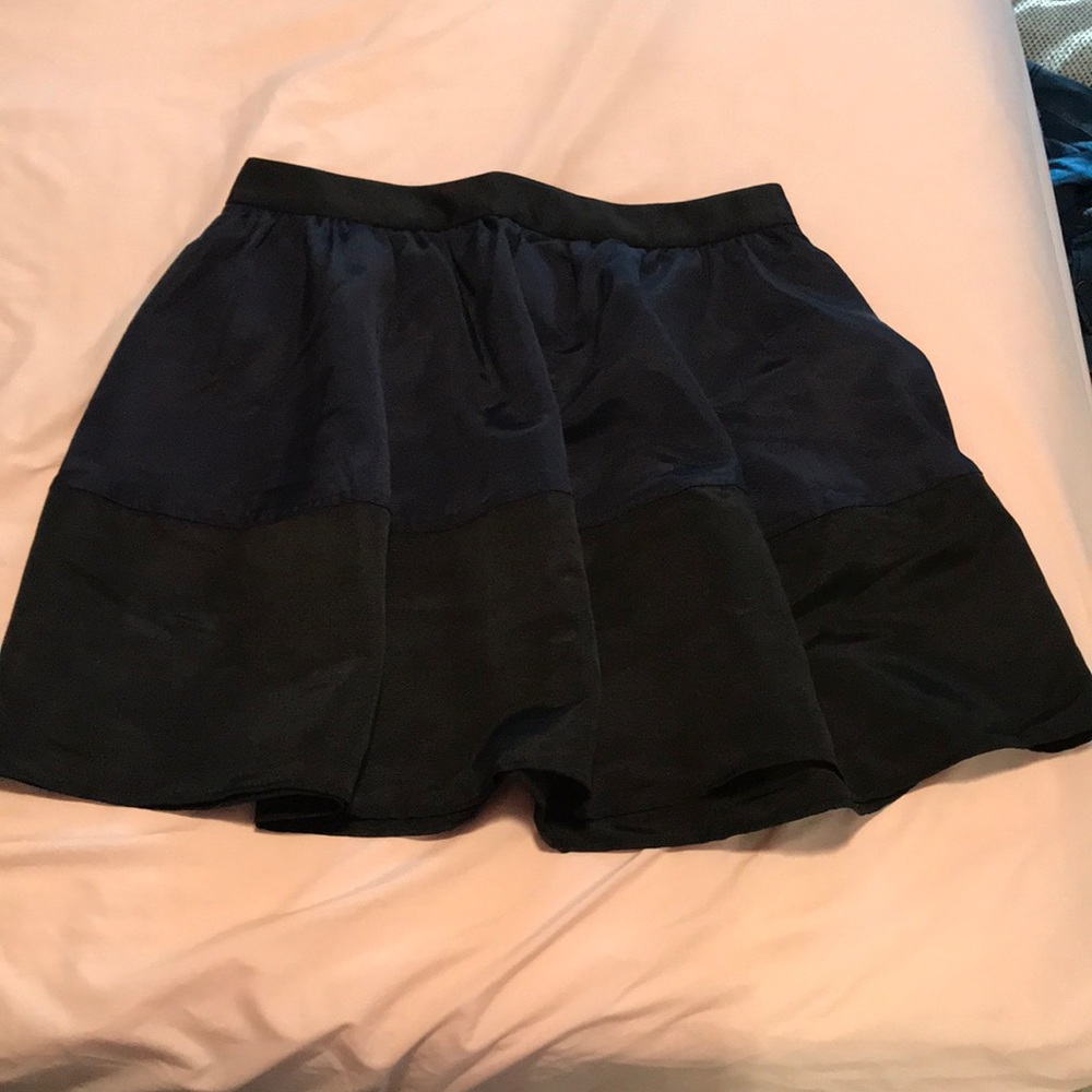 Express Navy/Black A-line Mini Skirt with POCKETS!